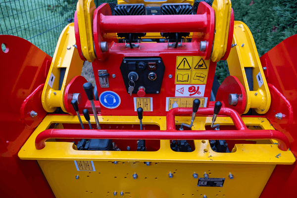 Transport - Porte outils, porte engins - Porte-outils sur chenilles ERKULE